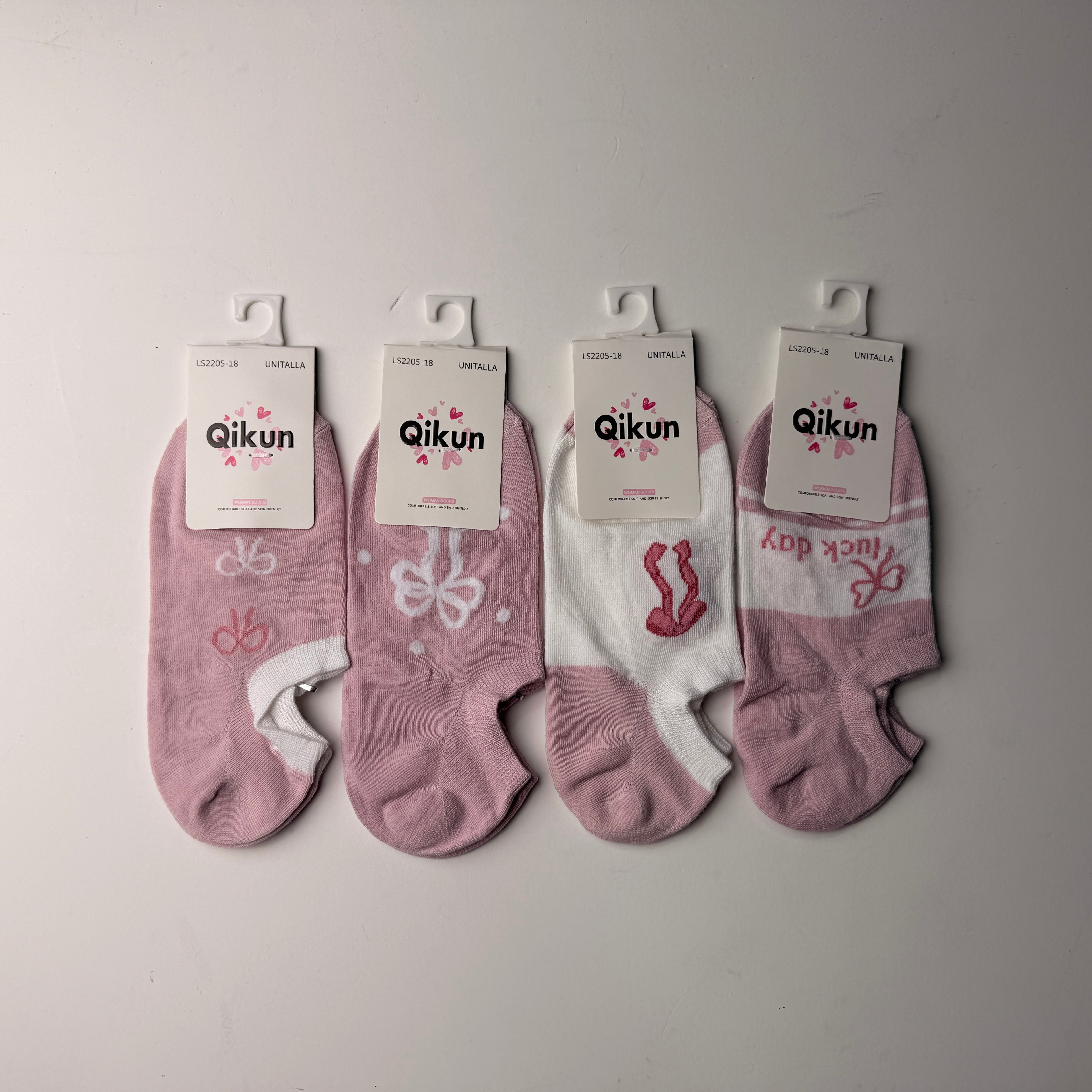 Tin corto Qikun para dama (tobillera)