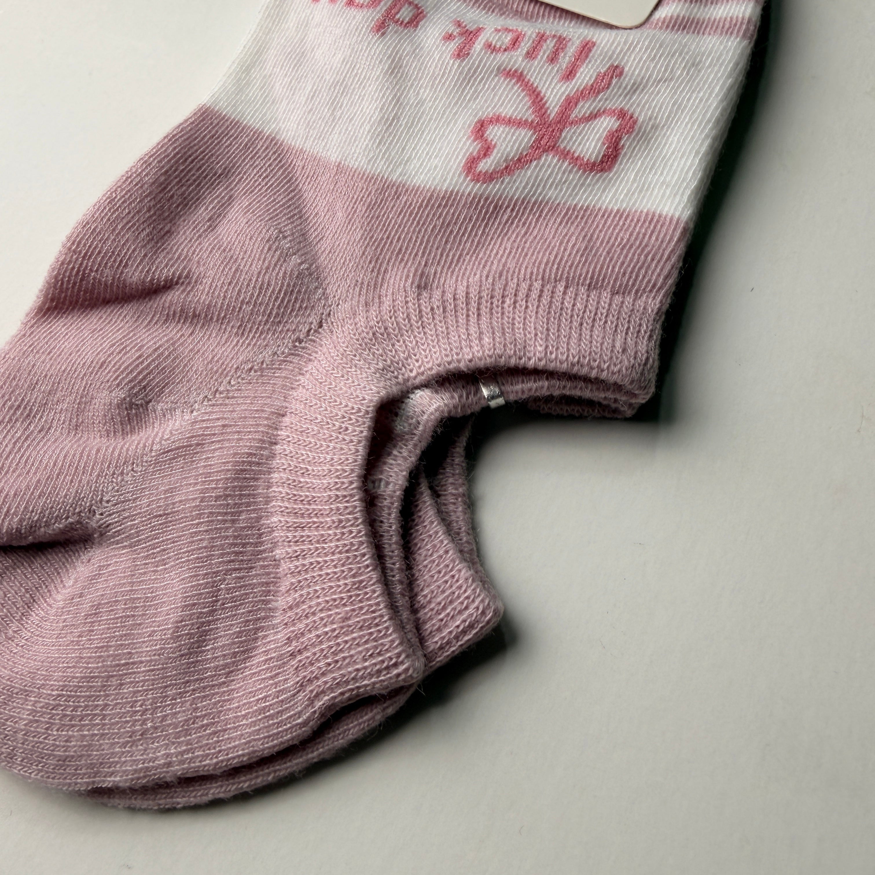 Tin corto Qikun para dama (tobillera)