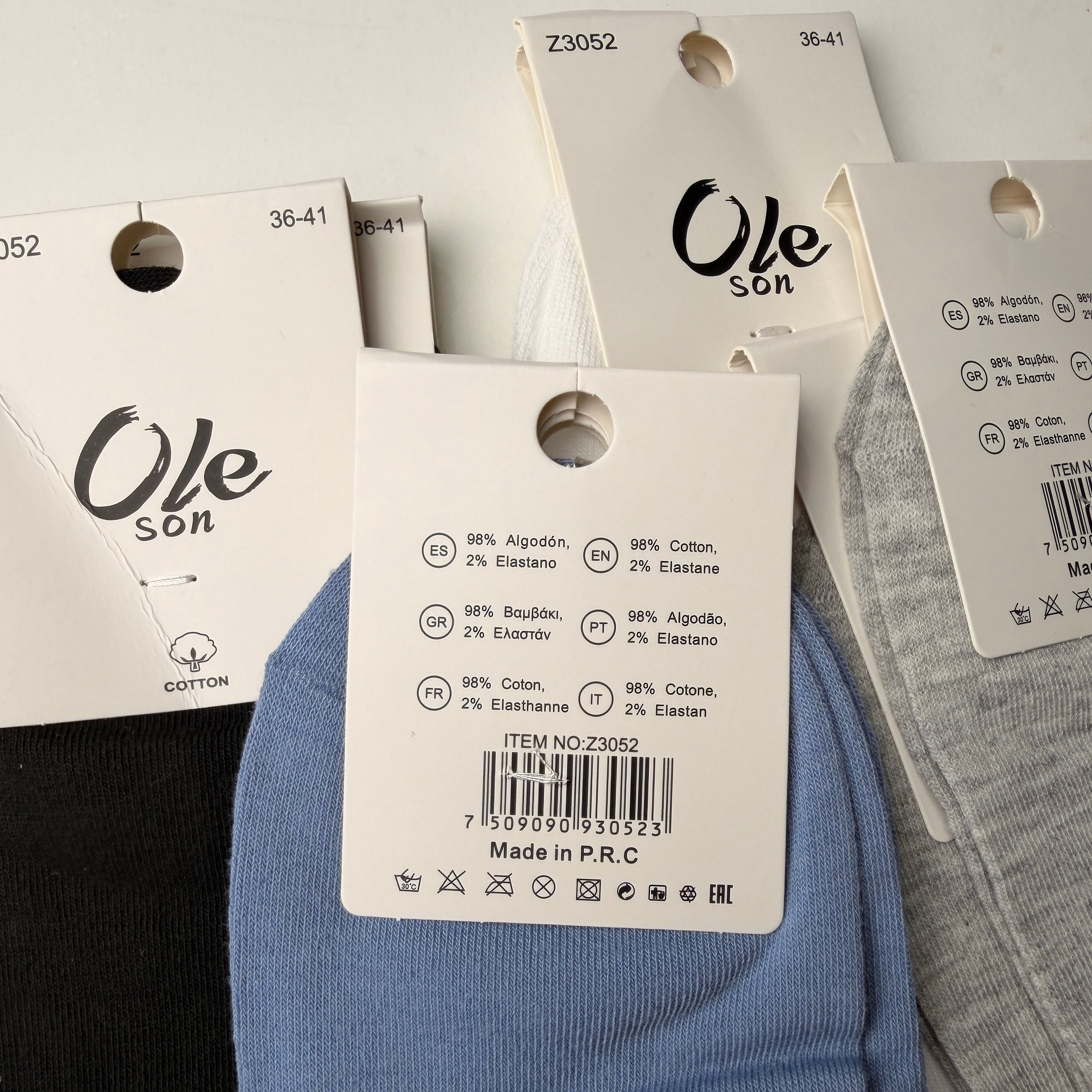 Tin con aplicación Ole son