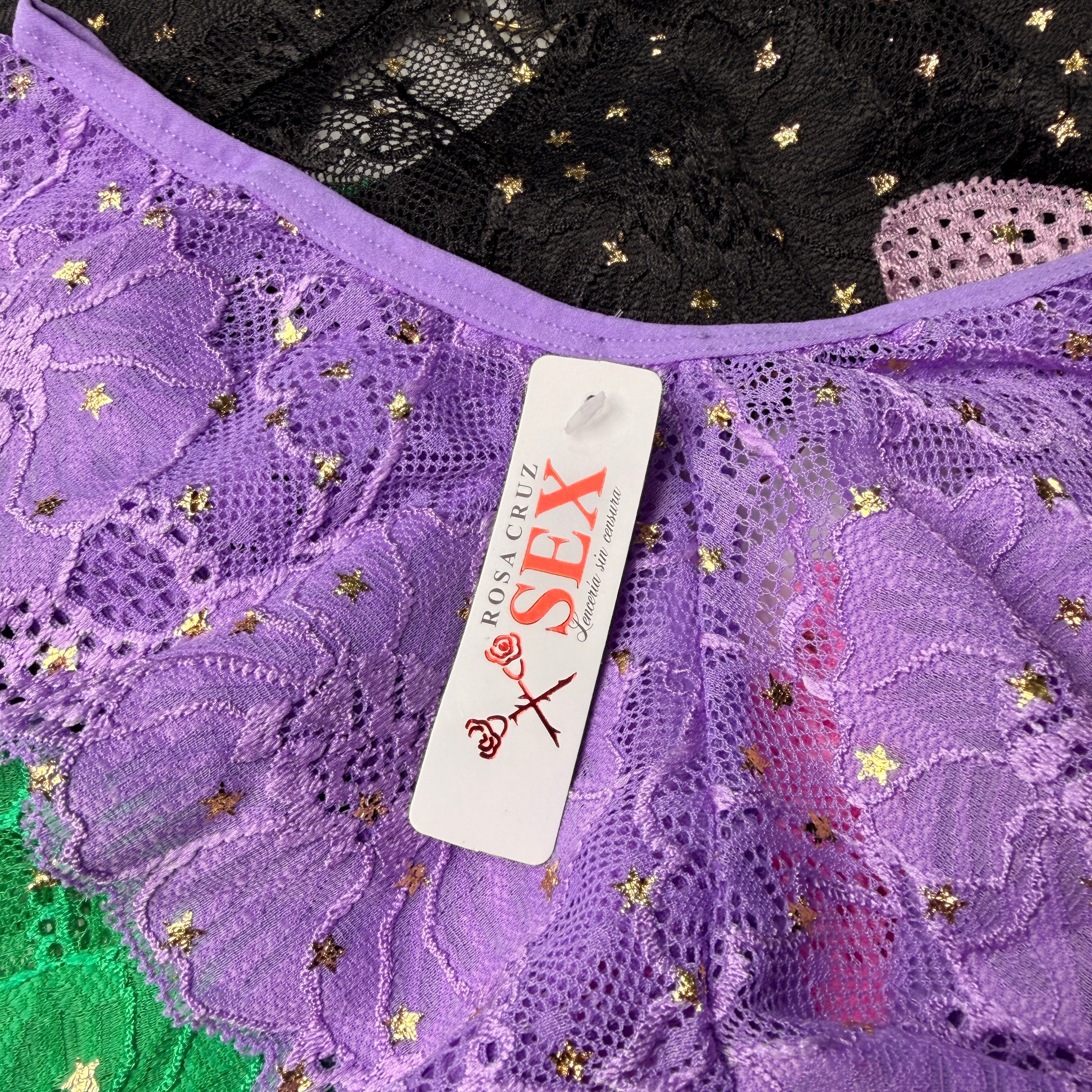 Tanga de encaje fino para dama
